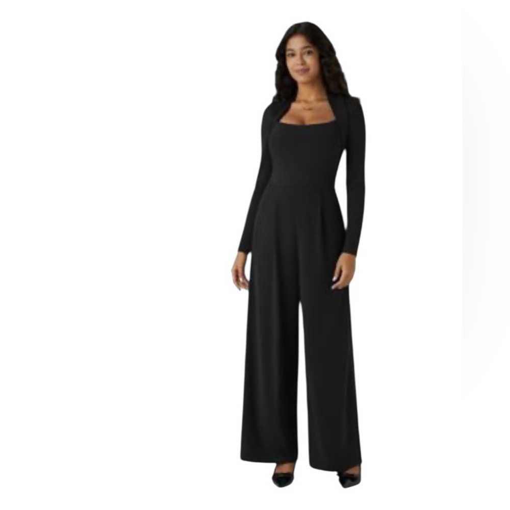 HALARA Classic Black Long Sleeve jumpsuit size medium NWT size medium regular